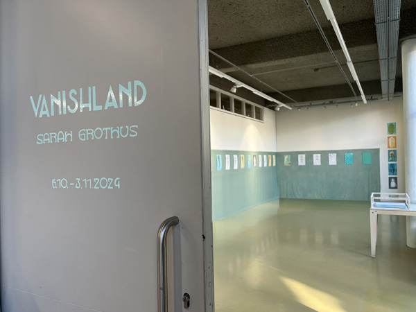 VANISHLAND